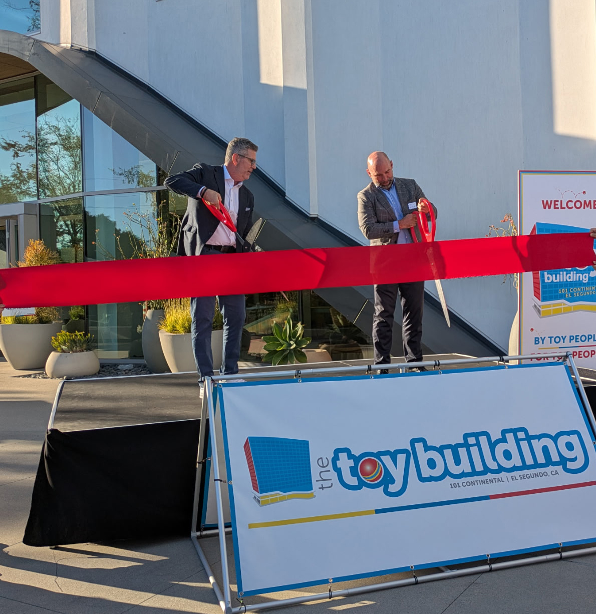 the-toy-building-ribbon-cutting